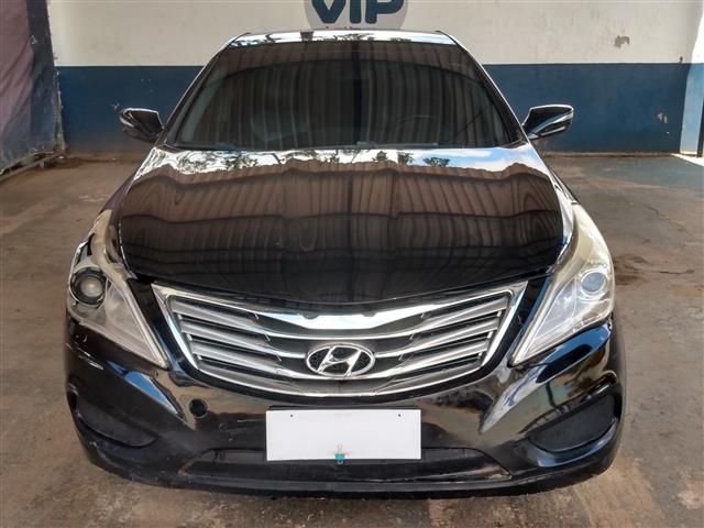 Veículo: HYUNDAI AZERA 3.0 V6  