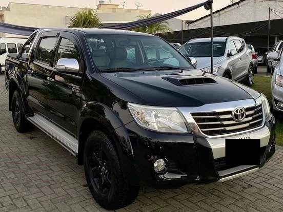 TOYOTA HILUX 3.0 SRV 4X4 CD 16V TURBO DIESEL 2013