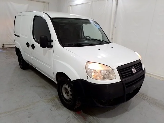 FIAT DOBLO ELX 1.4 PFISTER AMB 2010/2011