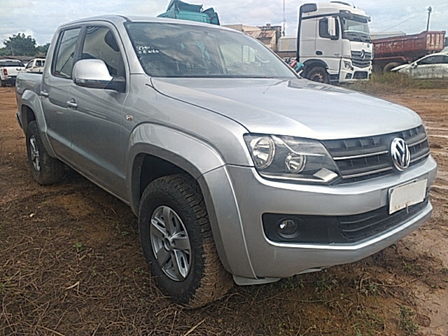 VOLKSWAGEN AMAROK CD 4X4 S 2013