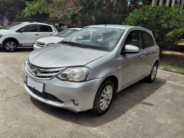 Veículo: TOYOTA ETIOS HB XLS 