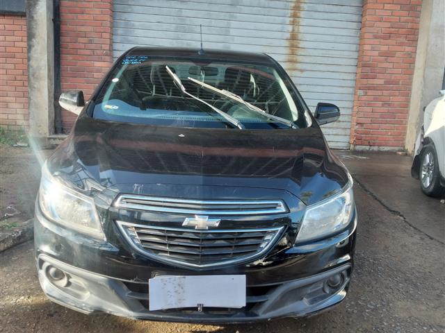 Veículo: GM PRISMA 1.4MT LT 