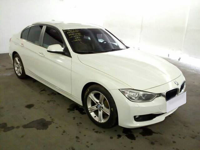 BMW 320i 2.0 16V TURBO ACTIVE FLEX 4P 2014