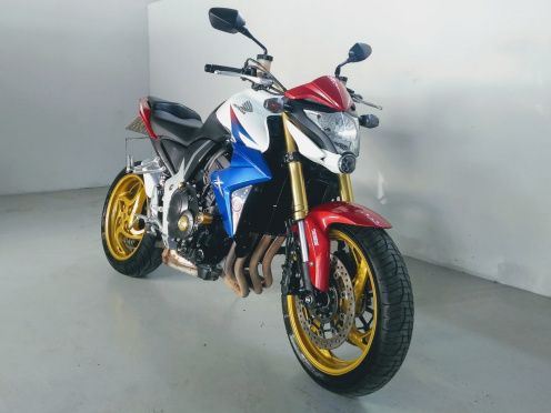 HONDA CB 1000R 