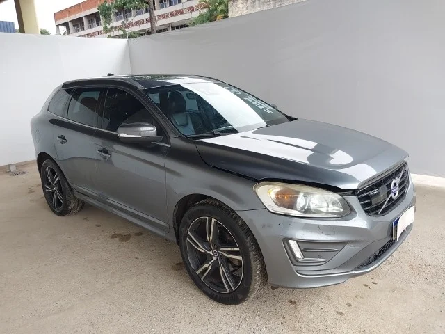 XC60 2.0 T5 R-DESIGN ANO 2016/2017