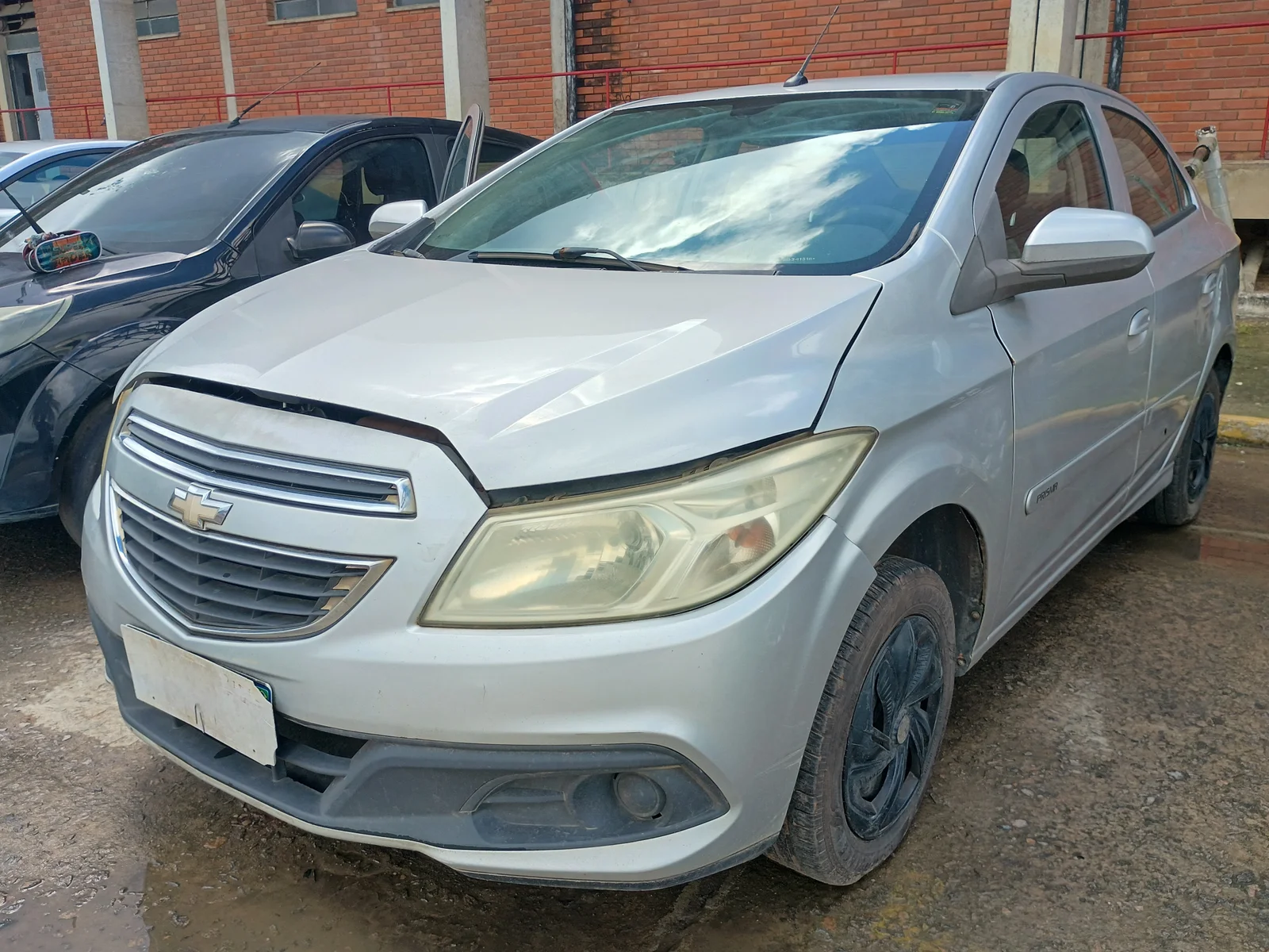 PRISMA 1.0 MT LT ANO 2014/2014