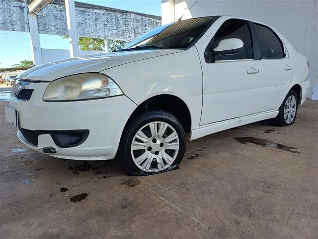 SIENA EL 1.4 FLEX ANO 2015/2016