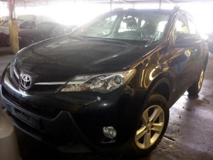 TOYOTA RAV4 2.0 CVT 2015