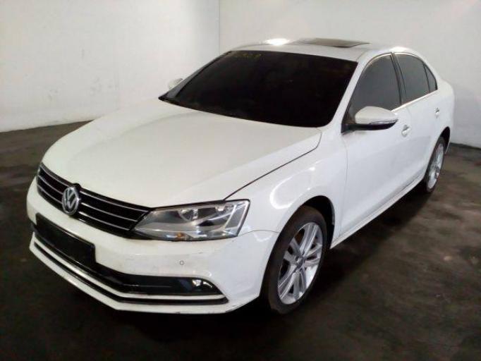 VOLKSWAGEN JETTA COMFORTLINE 2.0 2013