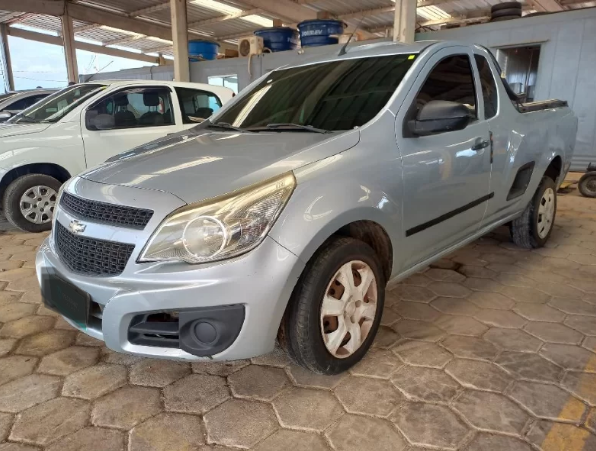 Chevrolet Montana LS 2012