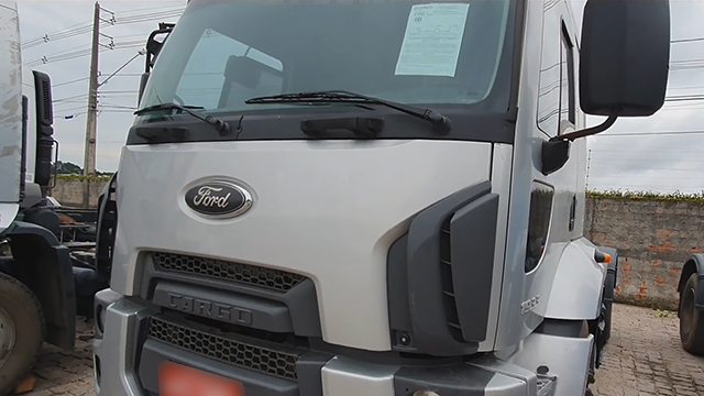 Ford Cargo 1933 TL Cab Ext 2013