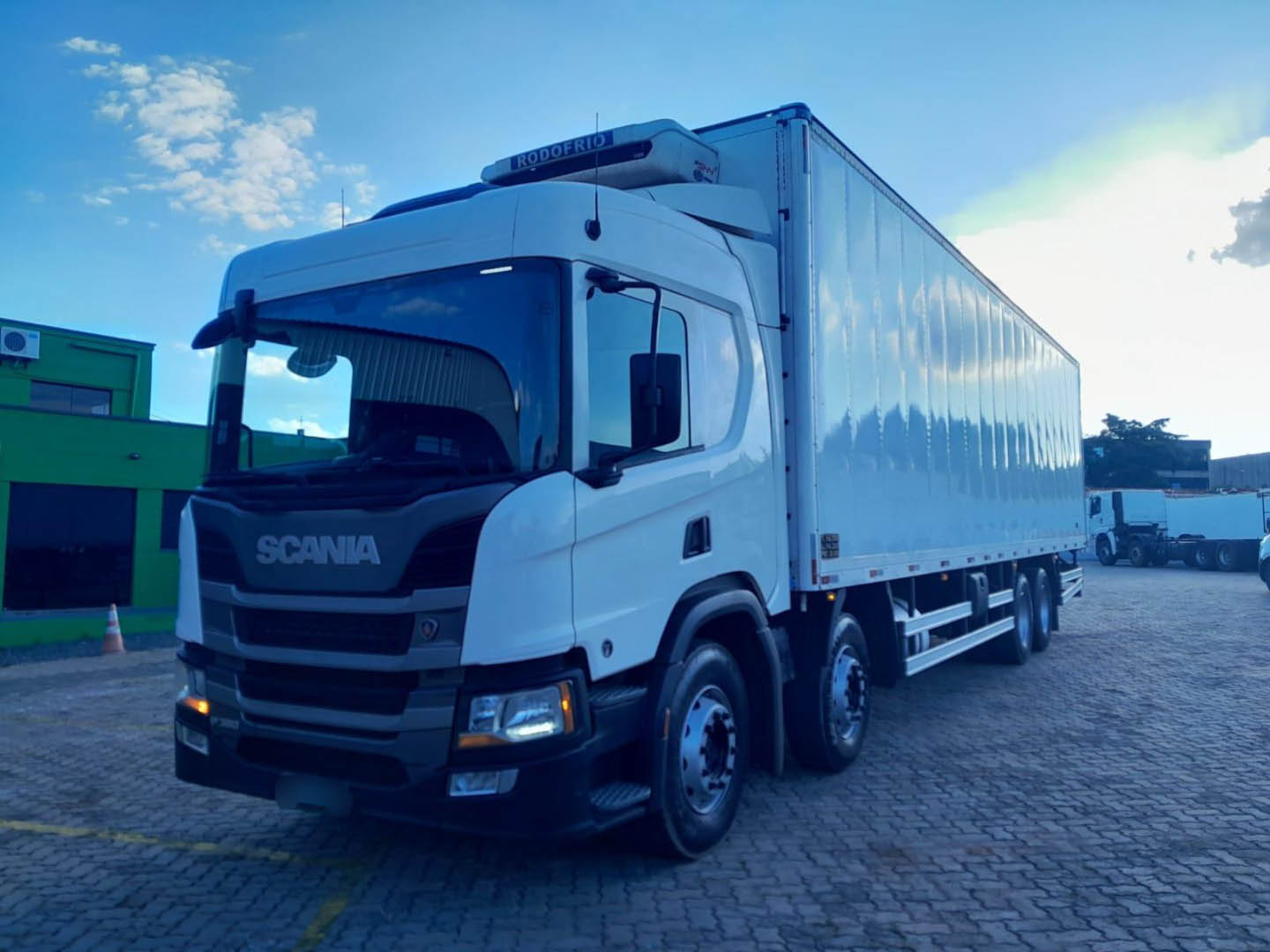 SCANIA P 360 B 8X2 2P 2021