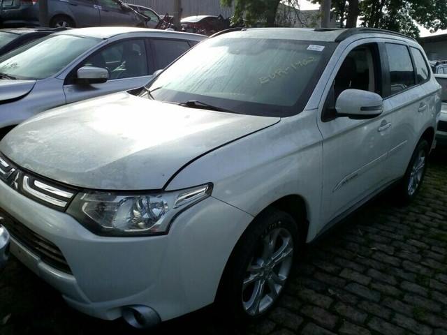 Mitsubishi Outlander GT 4WD 3.0 V6 2015