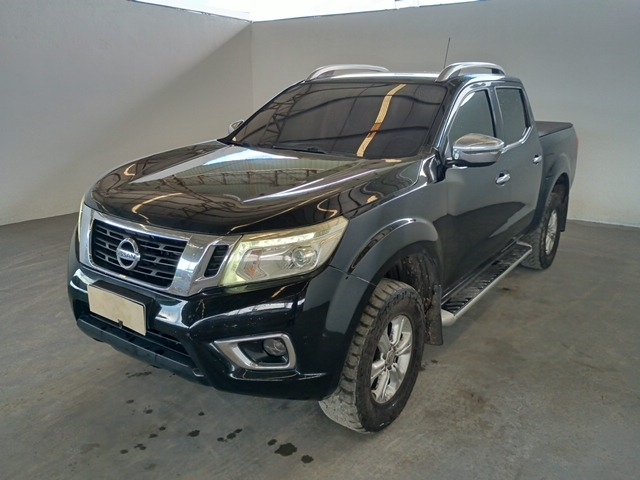  NISSAN FRONTIER LEATX4 2017