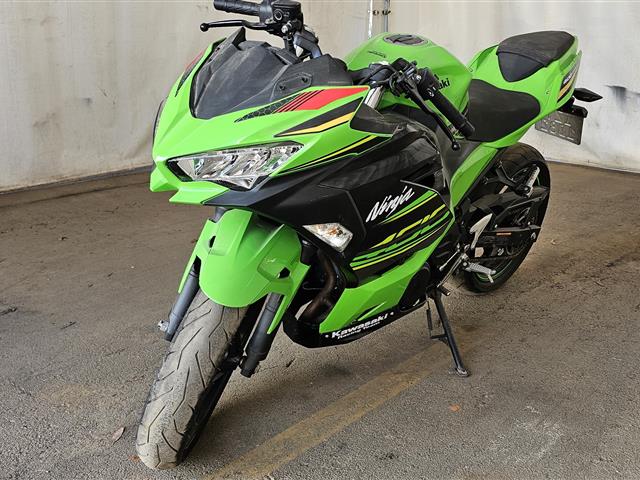  KAWASAKI NINJA 400 