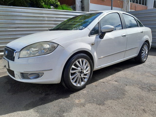 FIAT LINEA ESSENCE 1.8 