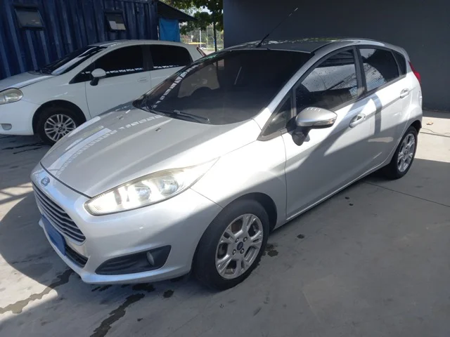 FIESTA HA 1.6L SE AT ANO 2014/2015 