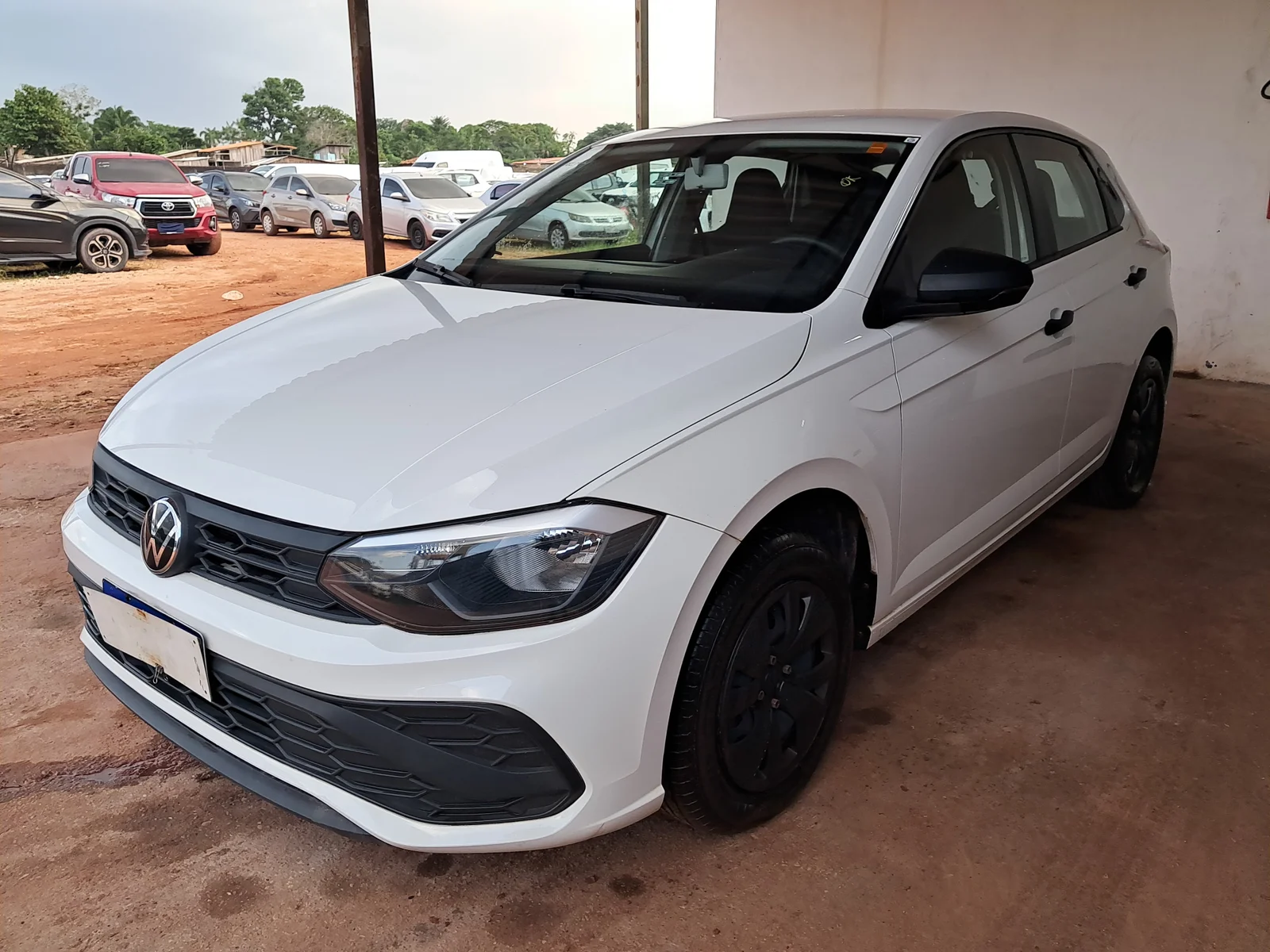 VOLKSWAGEN - POLO TRACK 1.0 M ANO 2024/2025 
