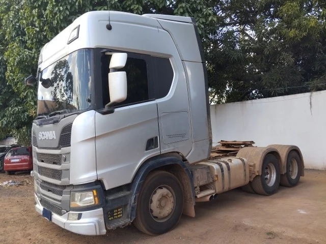 SCANIA R500 AT 6X4 ANO 2021