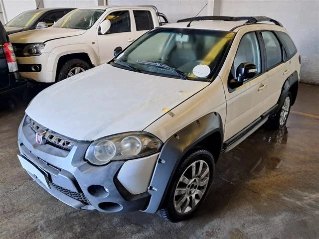 WEEKEND ADVENTURE 1.8 ANO 2016