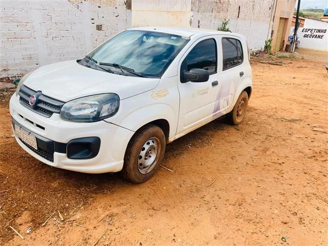 FIAT UNO ATTRACTIVE 1.0 ANO 2019