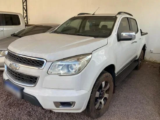 S10 2.8 LTZ FD2 ANO 2013