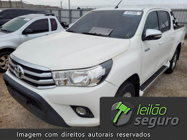  TOYOTA HILUX CD 2016