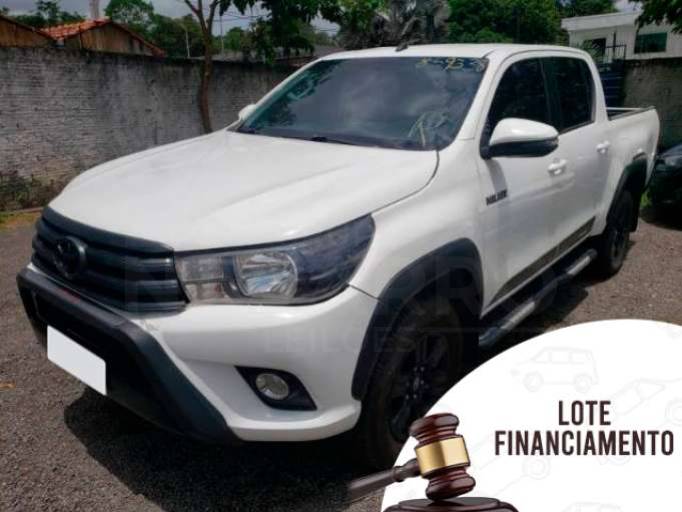 TOYOTA HILUX CD 17/18