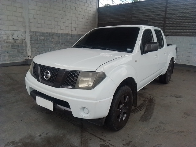  NISSAN FRONTIER XE 4X4