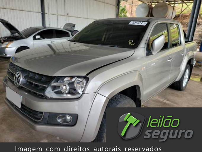VOLKSWAGEN AMAROK 2013