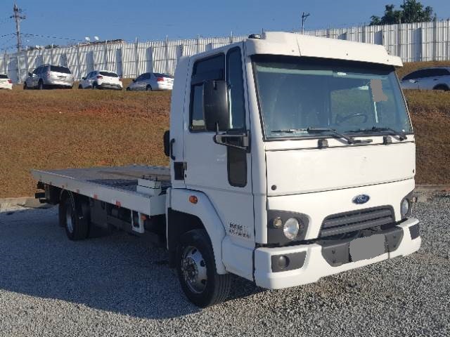 FORD CARGO 816 S 4.5 TURBO 2015